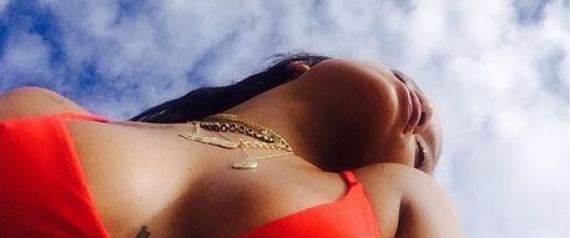Photo of Rihanna n’a pas froid pendant ses vacances d’hiver (Photos)